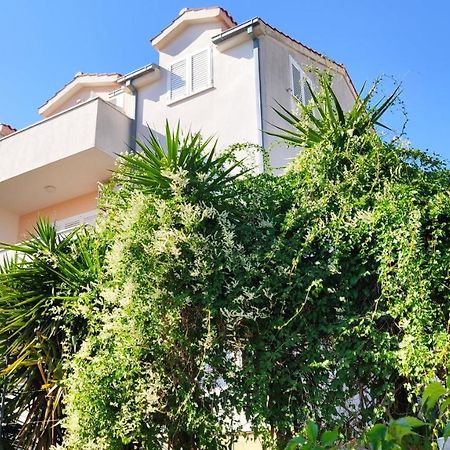 Apartments Mazuran Hvar Town Bagian luar foto