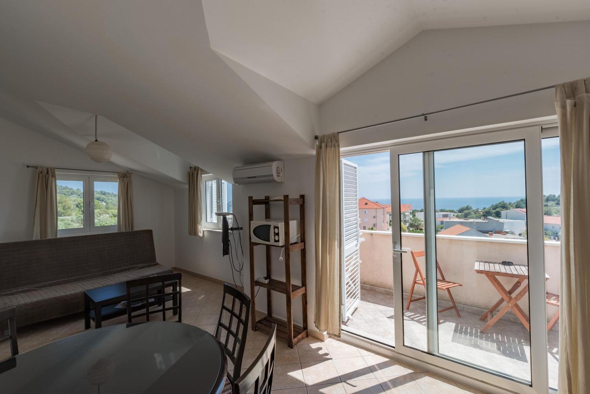 Apartments Mazuran Hvar Town Bagian luar foto