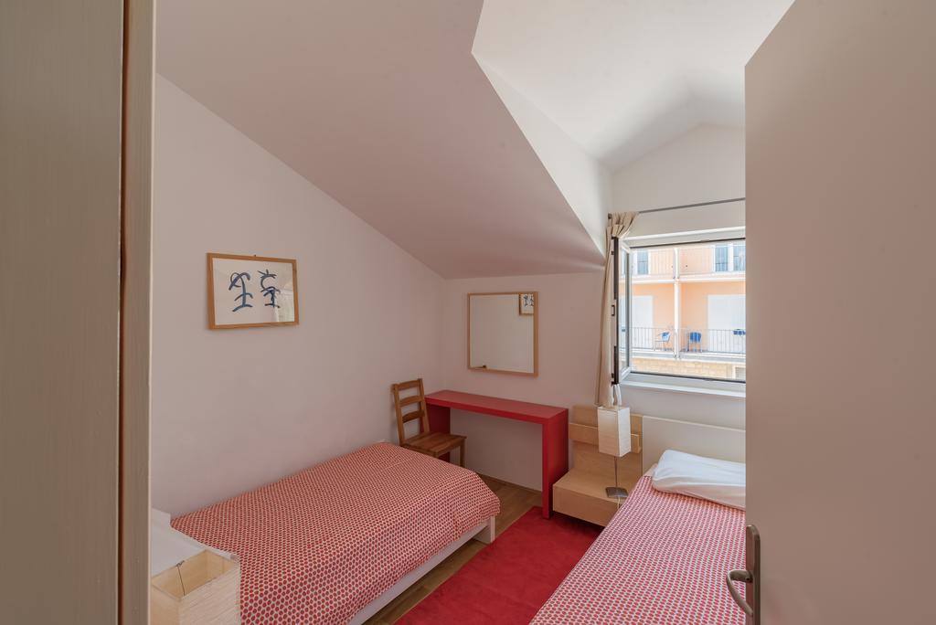 Apartments Mazuran Hvar Town Ruang foto