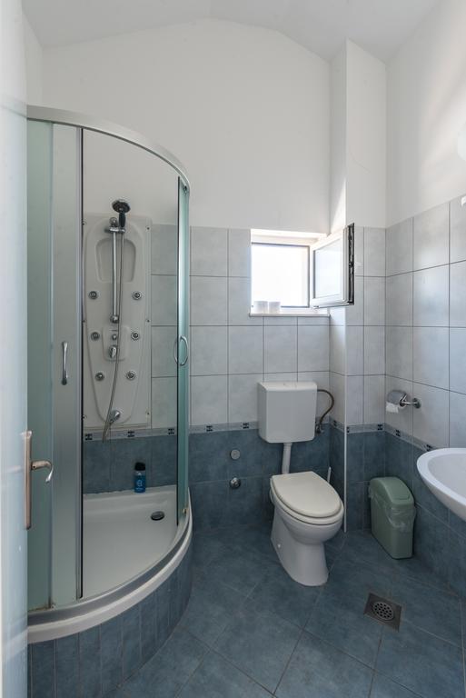 Apartments Mazuran Hvar Town Ruang foto